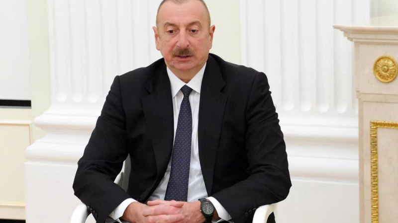 Ильхам Алиев: Азербайджан удовлетворен отношениями с Россией