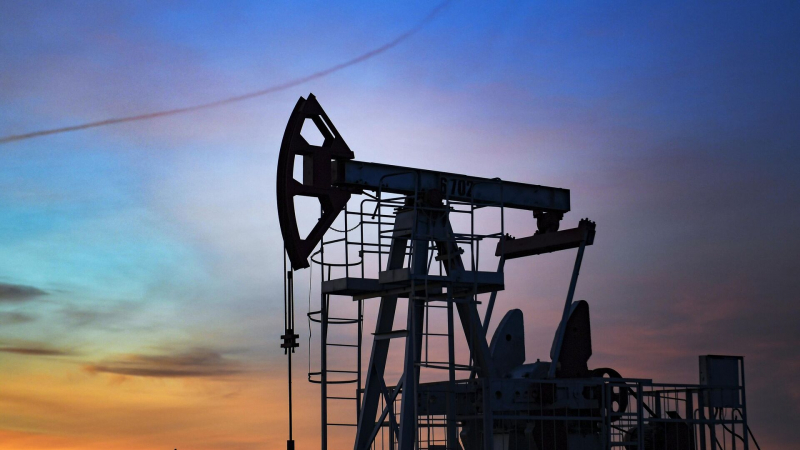 Мировые цены на нефть растут