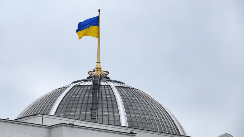 На Украине неспособных оплатить штраф направят на общественные работы