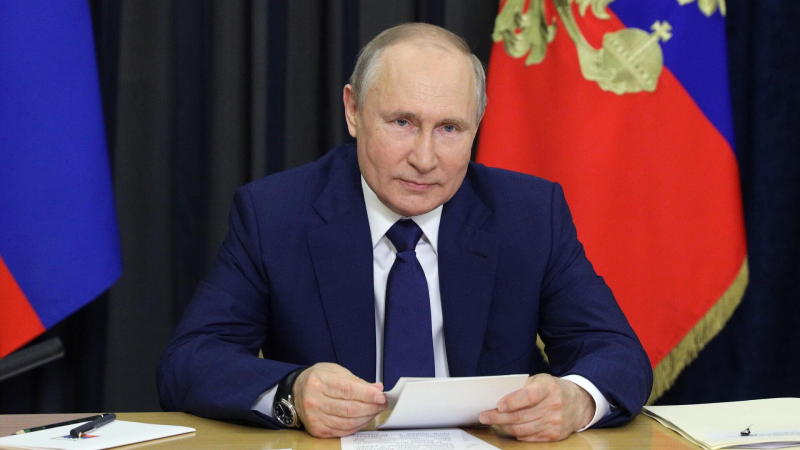 Путин рассчитывает на рост доходов населения в новом году