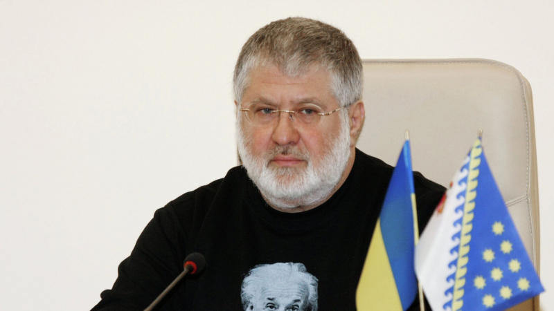 Суд продлил срок содержания Коломойского под стражей до 9 февраля