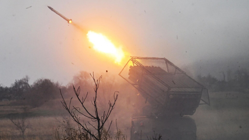 Свыше 400 военных потеряли ВСУ на Курском направлении за сутки - сводка Минобороны РФ 
