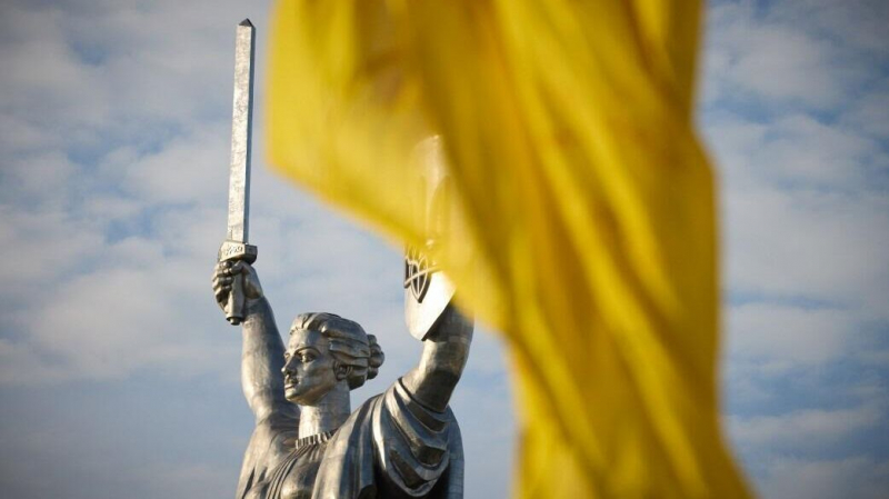 Украина отложила подписание договора с США по ископаемым, пишет NYT