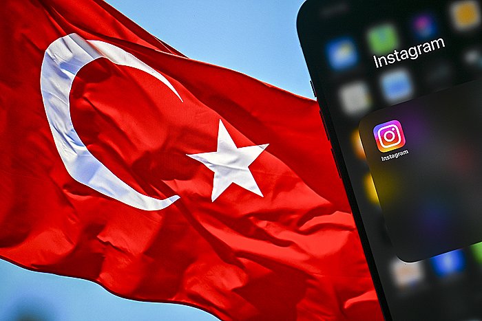 Власти Турции начали разблокирование Instagram